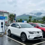Hệ Thống Trạm Sạc VinFast Lâm Đồng 2026: Vị Trí, Công Suất & Kinh Nghiệm Sạc Pin Khi Vượt Đèo